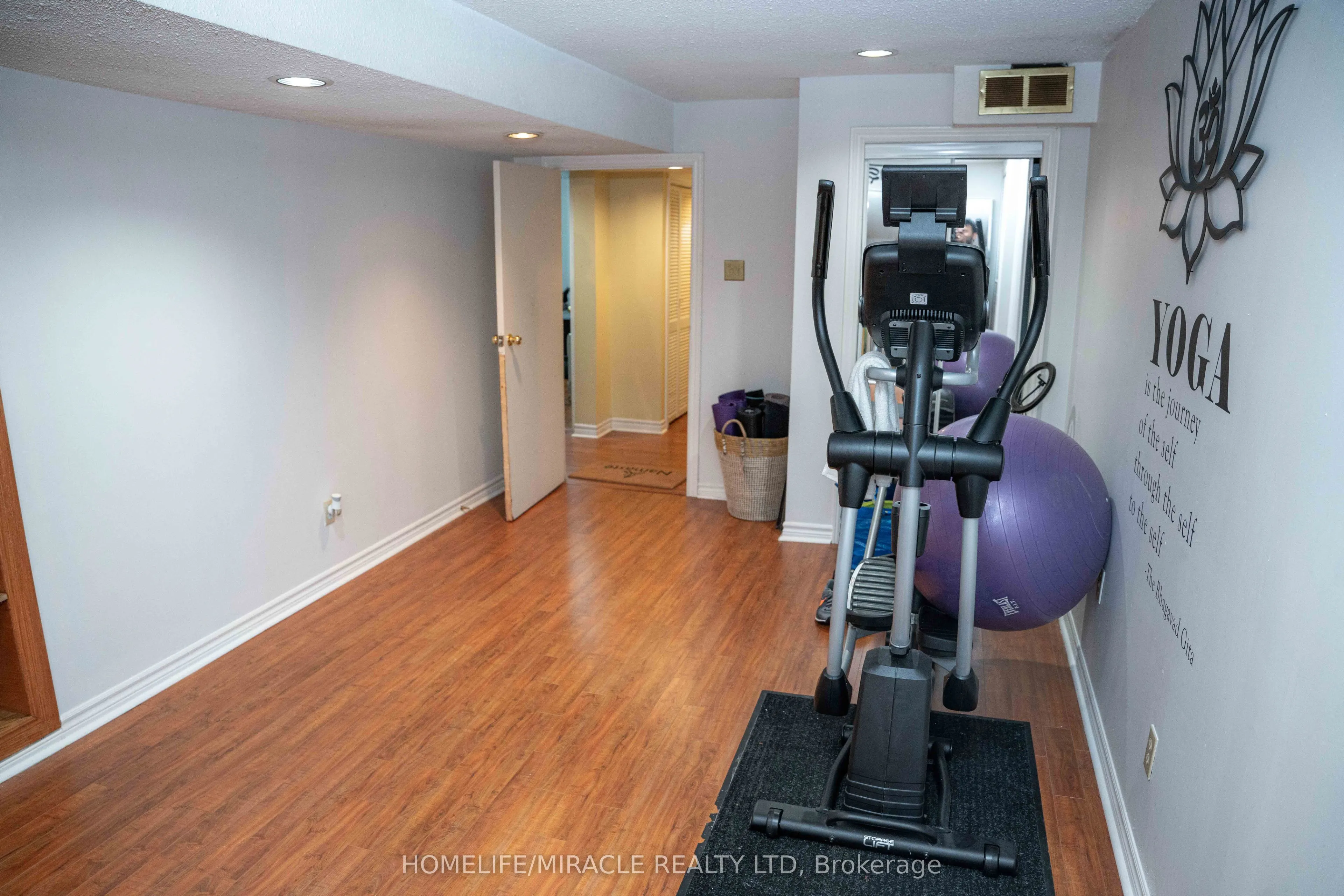 52 Creditstone Road