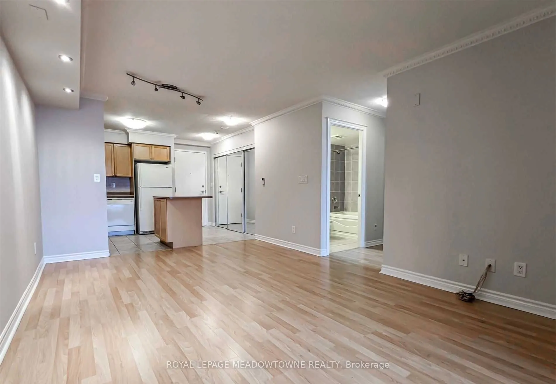 3888 Duke Of York Boulevard #2326