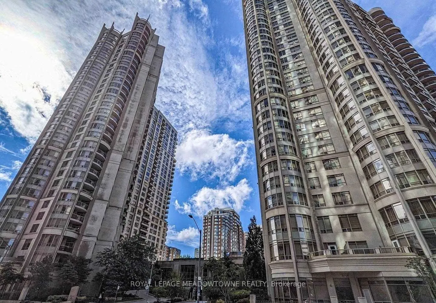 3888 Duke Of York Boulevard #2326