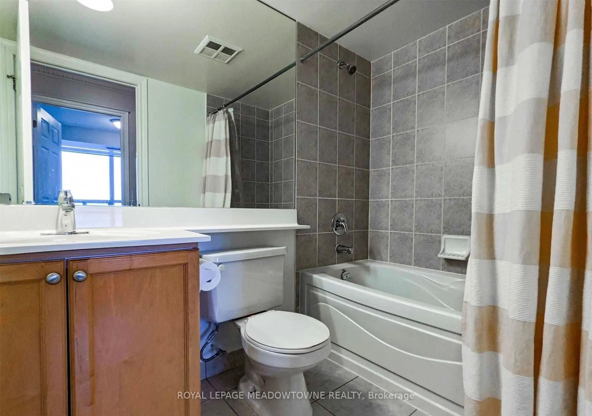3888 Duke Of York Boulevard #2326