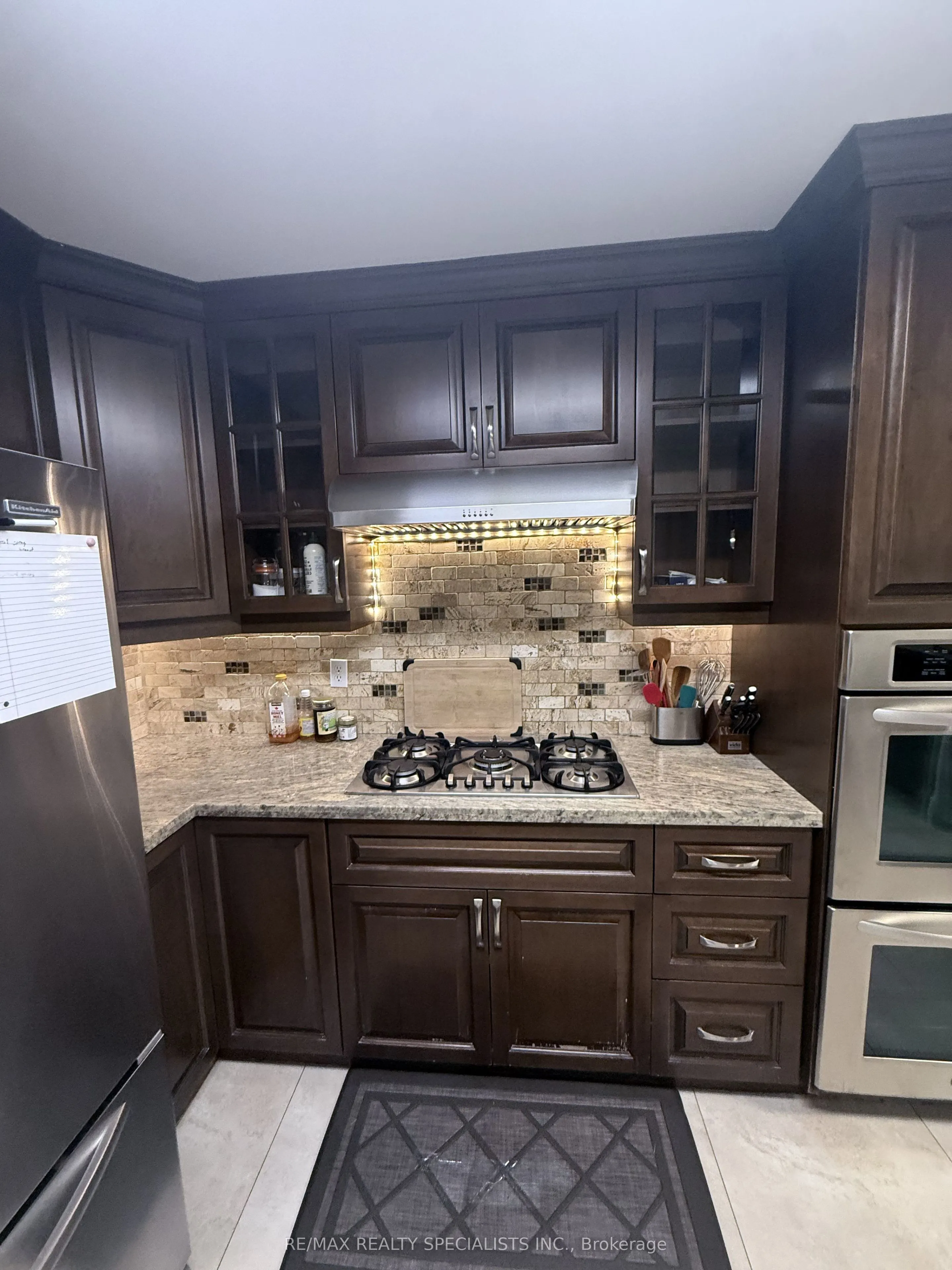 2535 Raglan Court #MAIN & 2ND