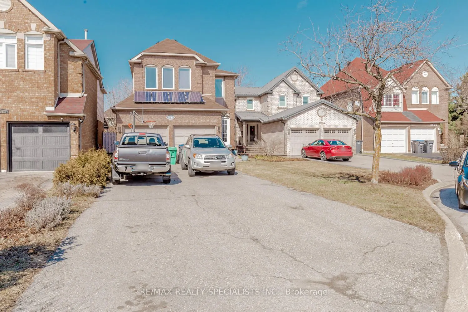 2535 Raglan Court #MAIN & 2ND