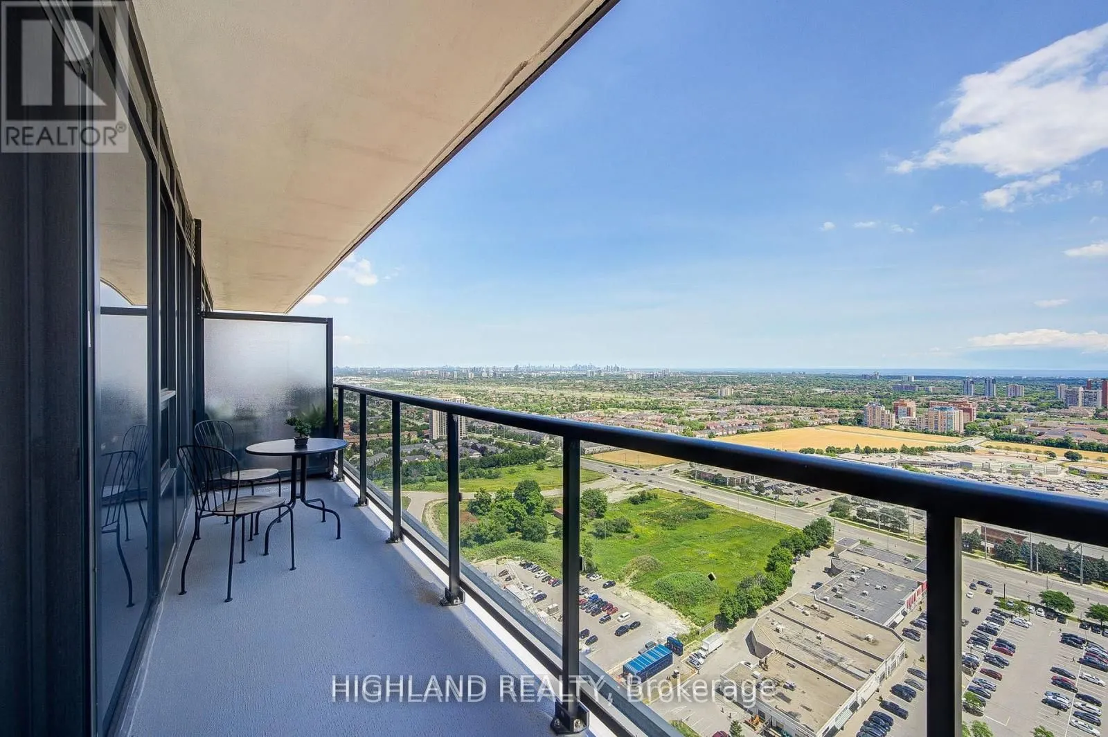 5081 Hurontario Street #3103