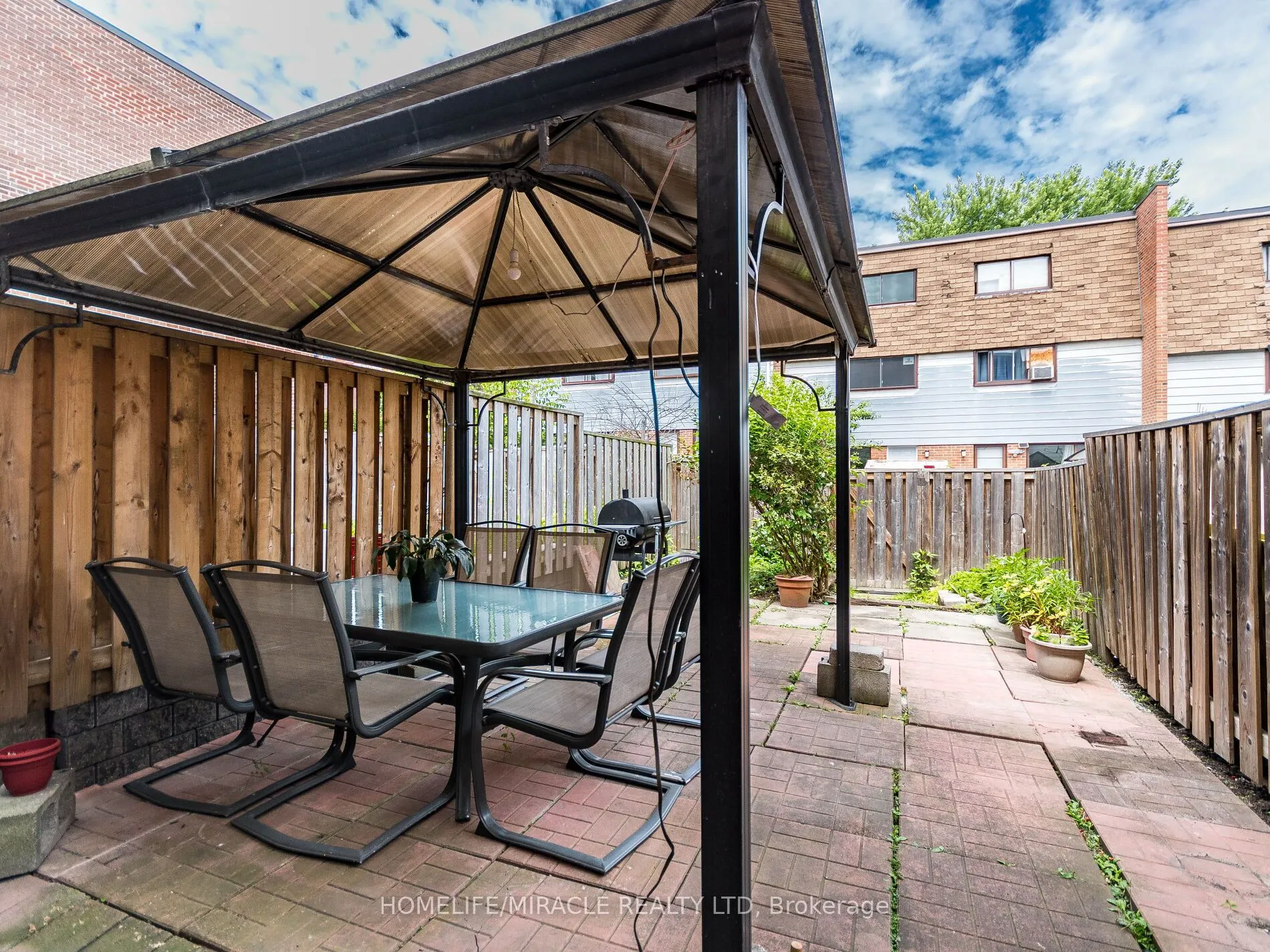 180 Mississauga Valley Boulevard #124