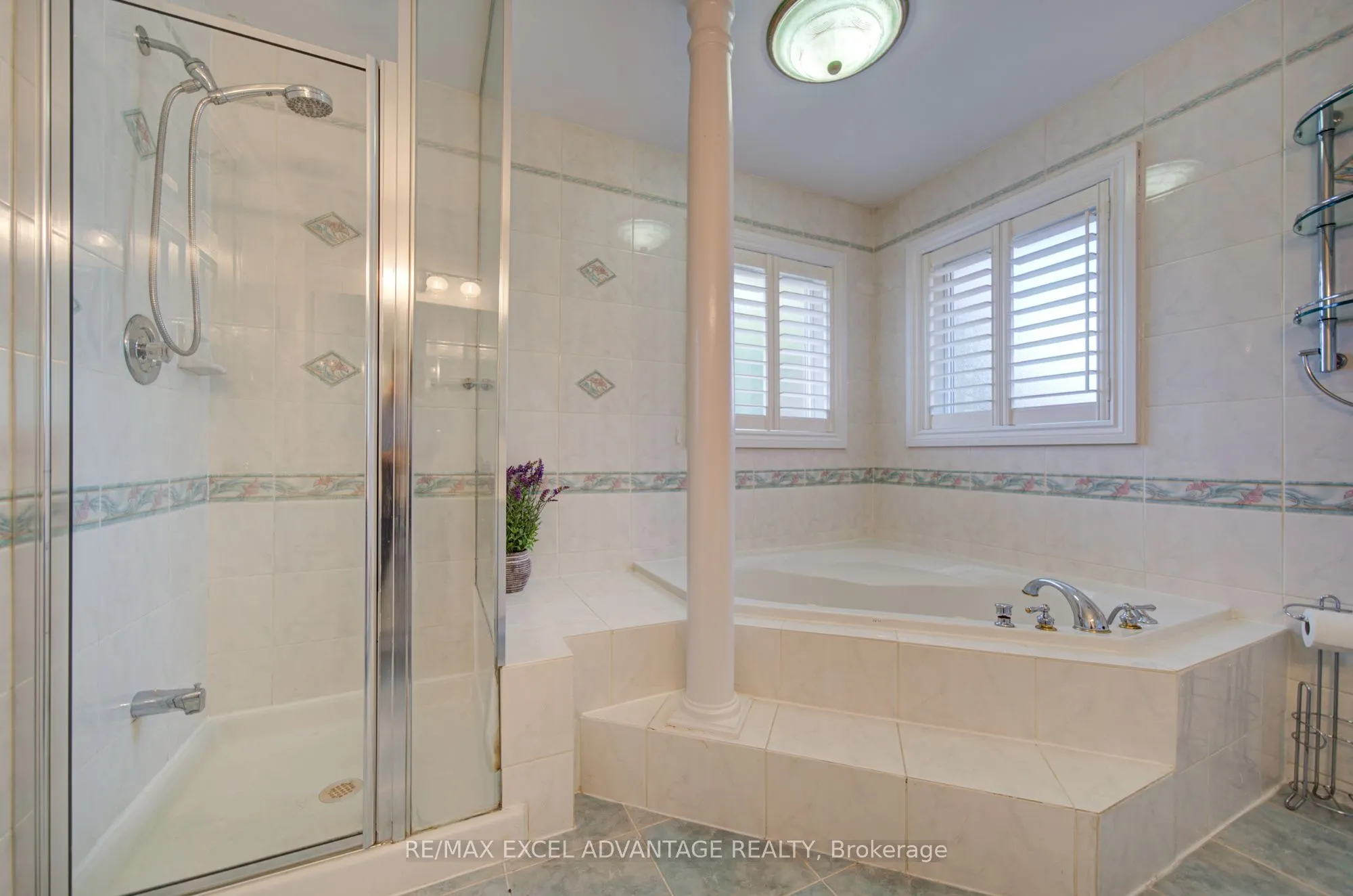 5470 Middleport Crescent