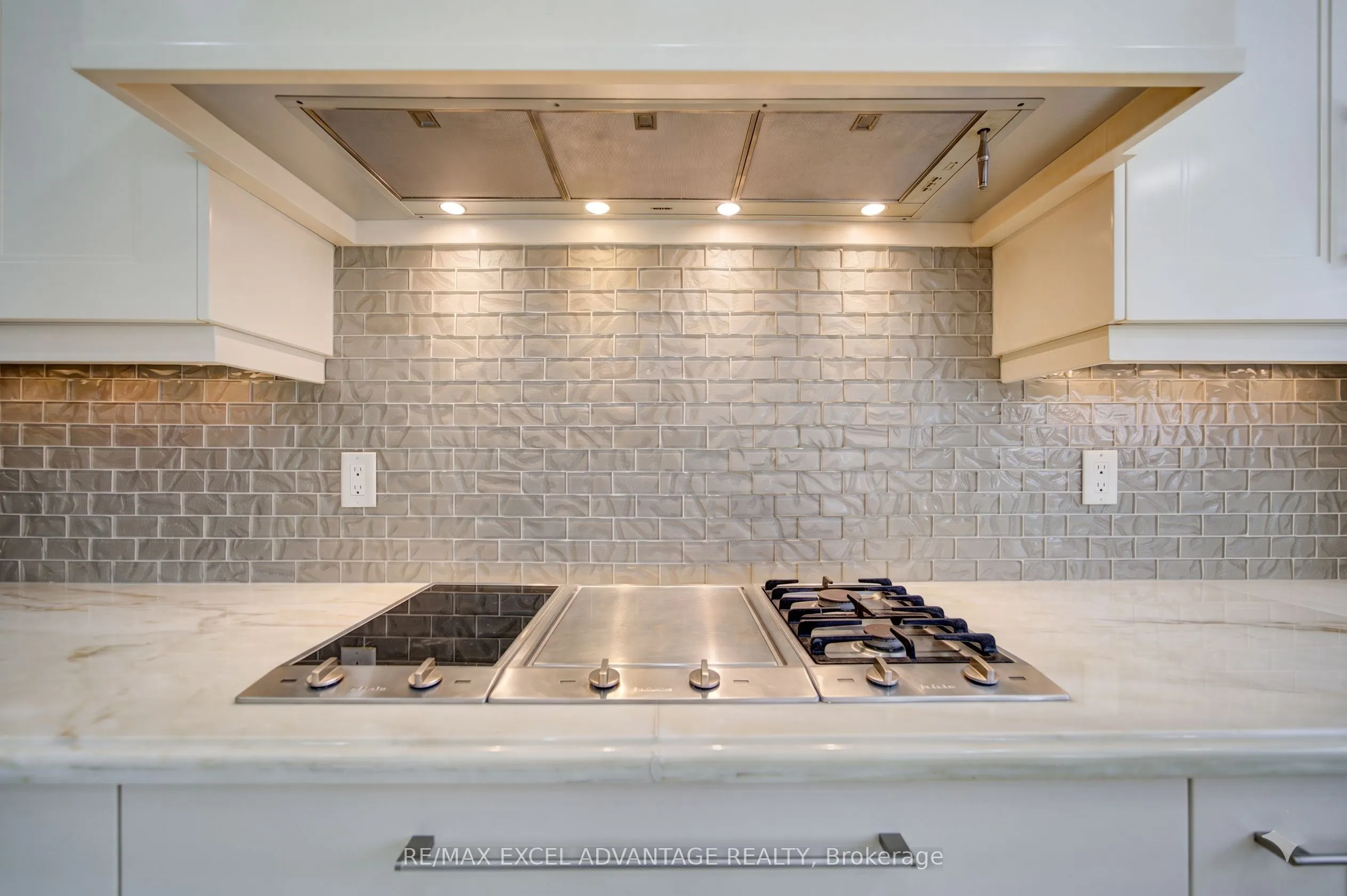 5470 Middleport Crescent