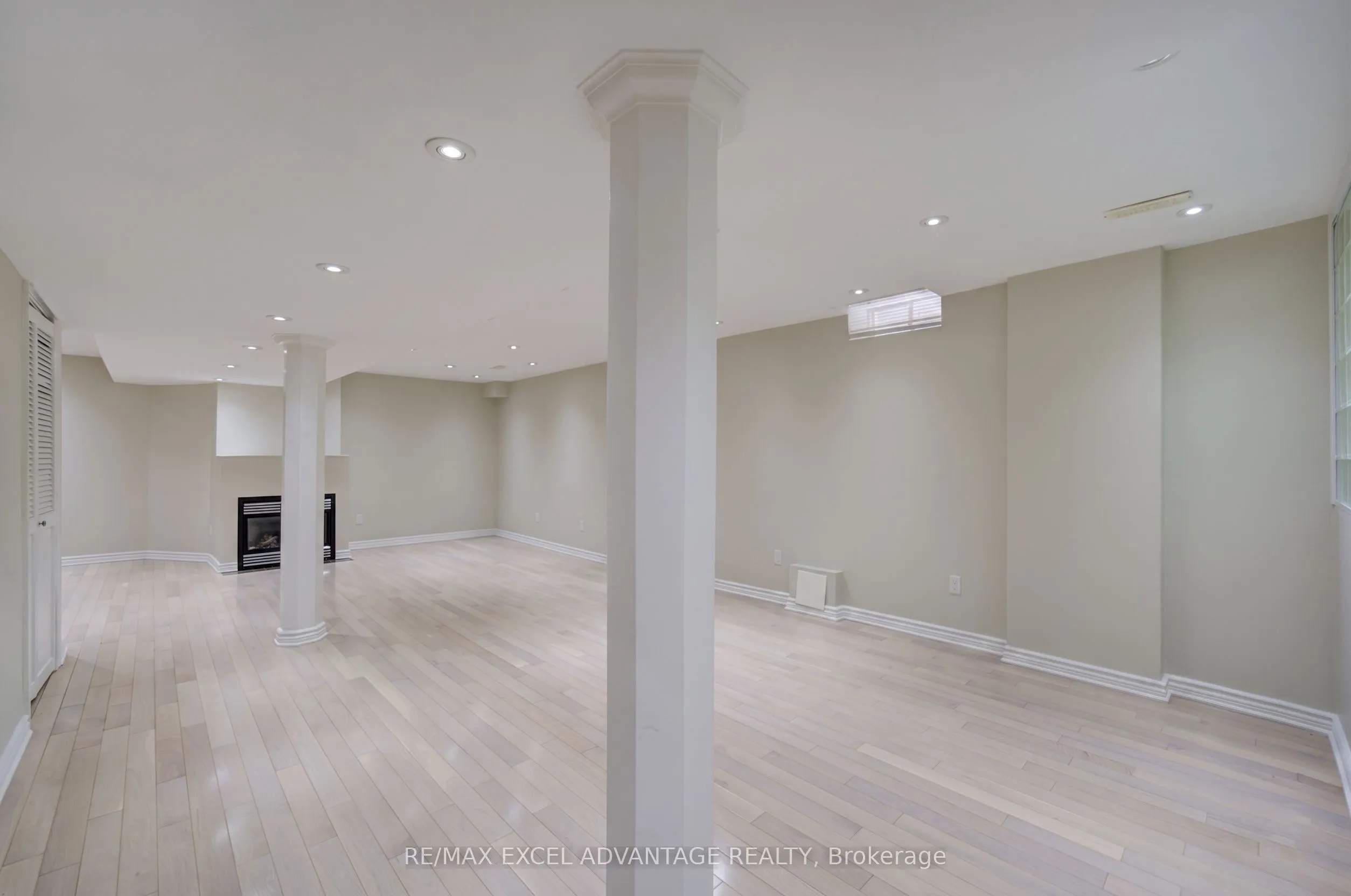 5470 Middleport Crescent