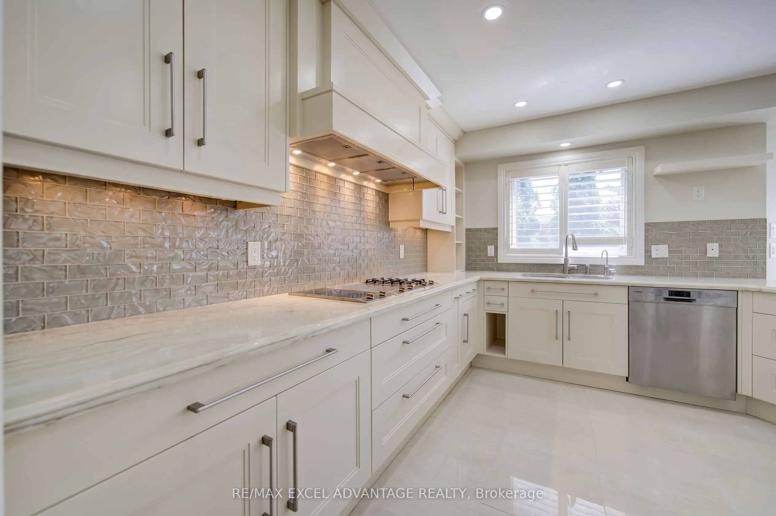 5470 Middleport Crescent