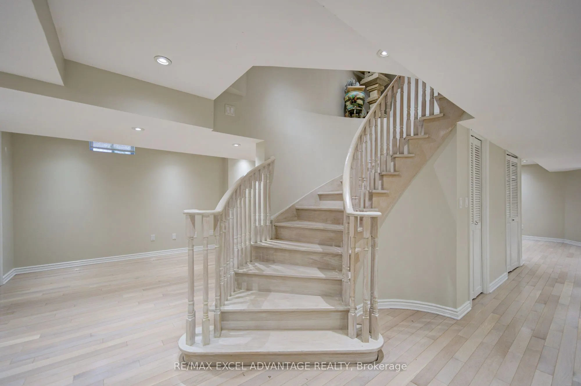 5470 Middleport Crescent
