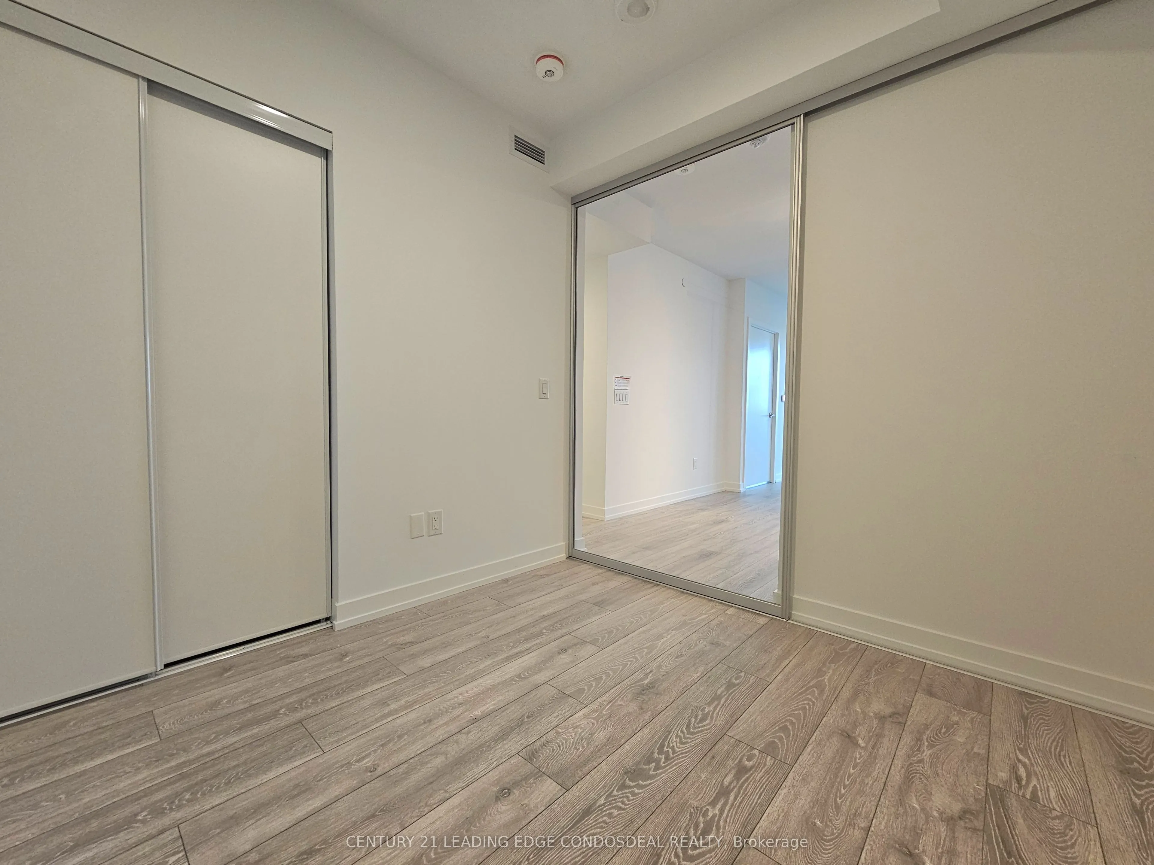 1100 Sheppard Avenue W #1137