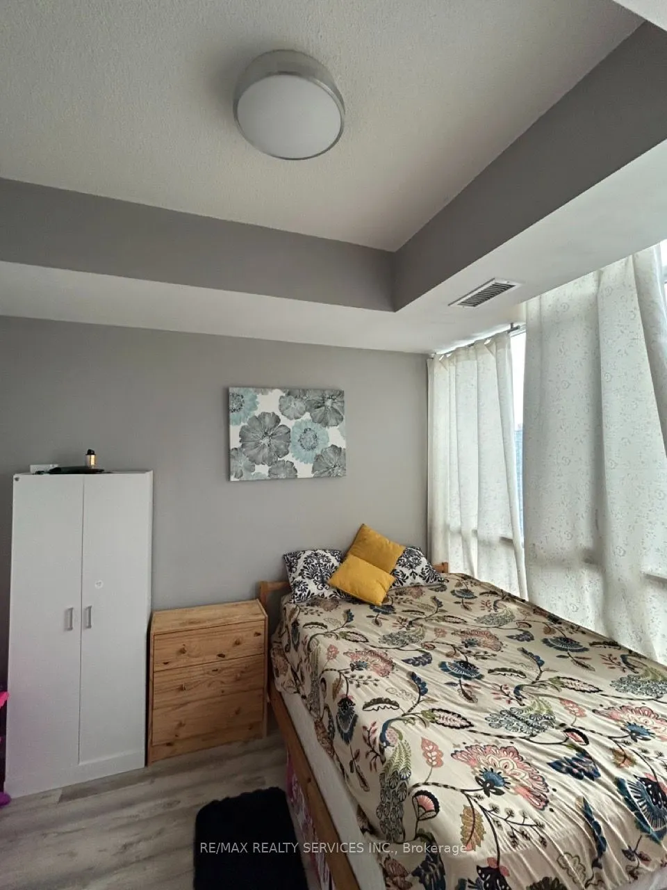 4070 Confederation Parkway #4005