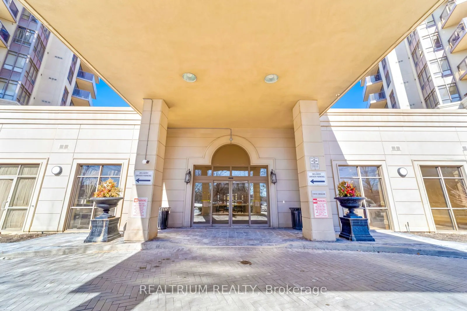 710 Humberwood Boulevard #811