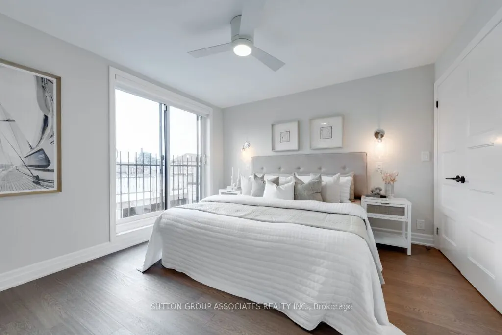 71 Kersdale Avenue