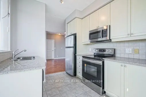 80 Absolute Avenue #2009