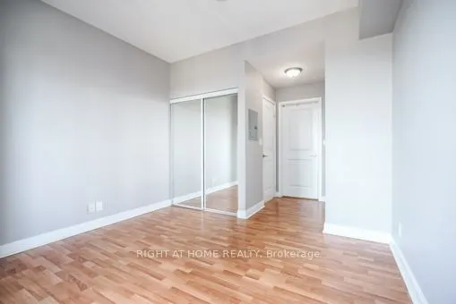 80 Absolute Avenue #2009