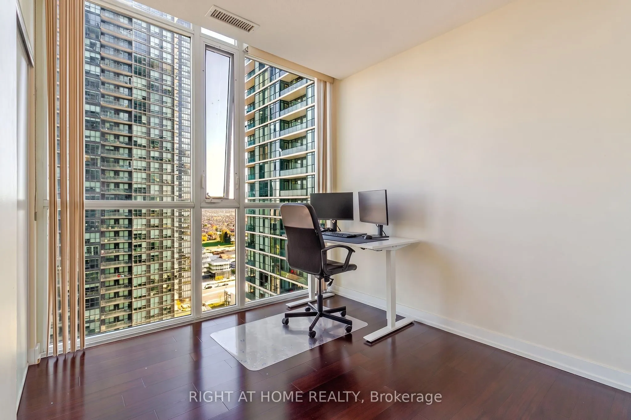 4070 Confederation Parkway #2102