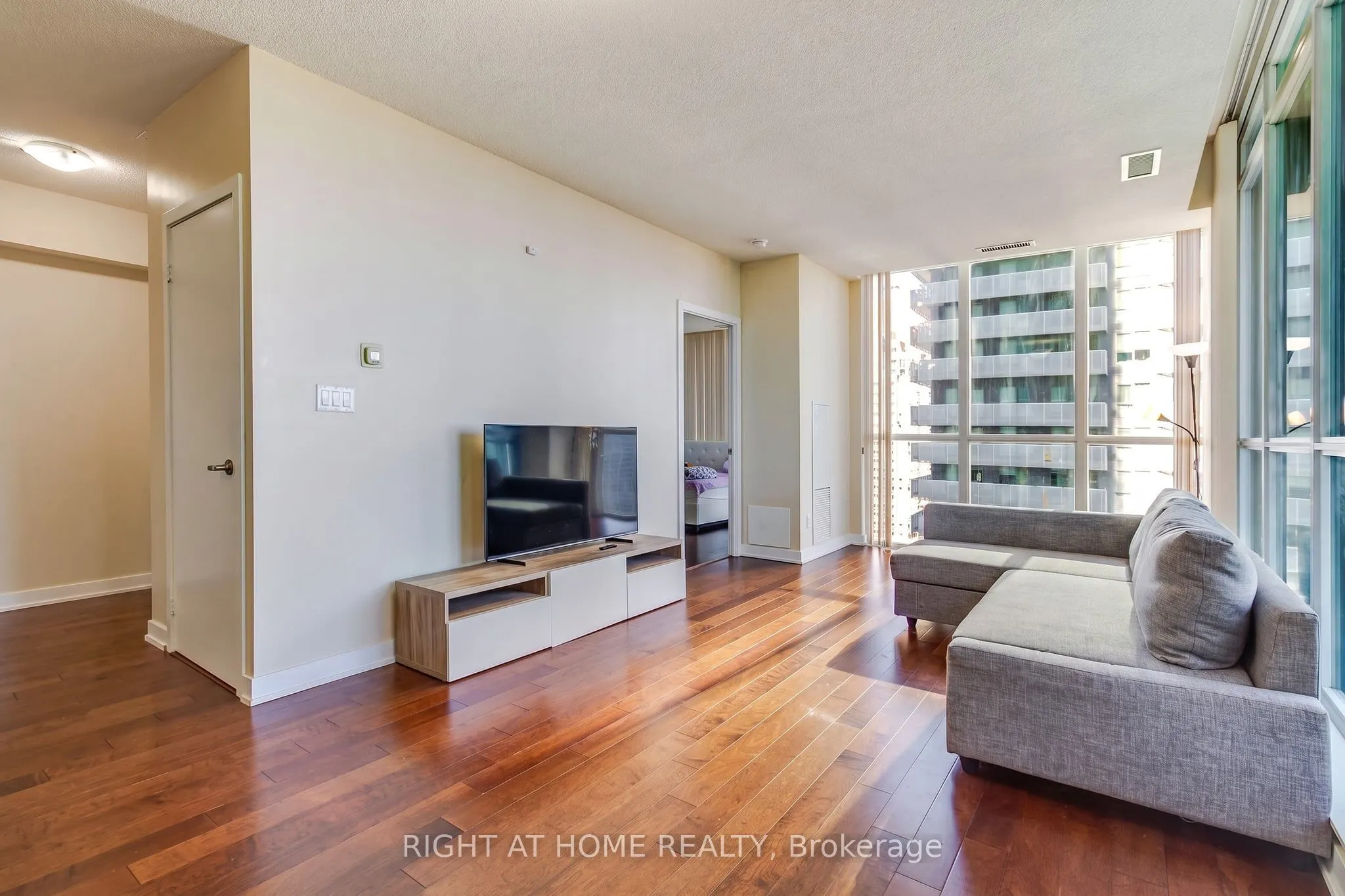 4070 Confederation Parkway #2102