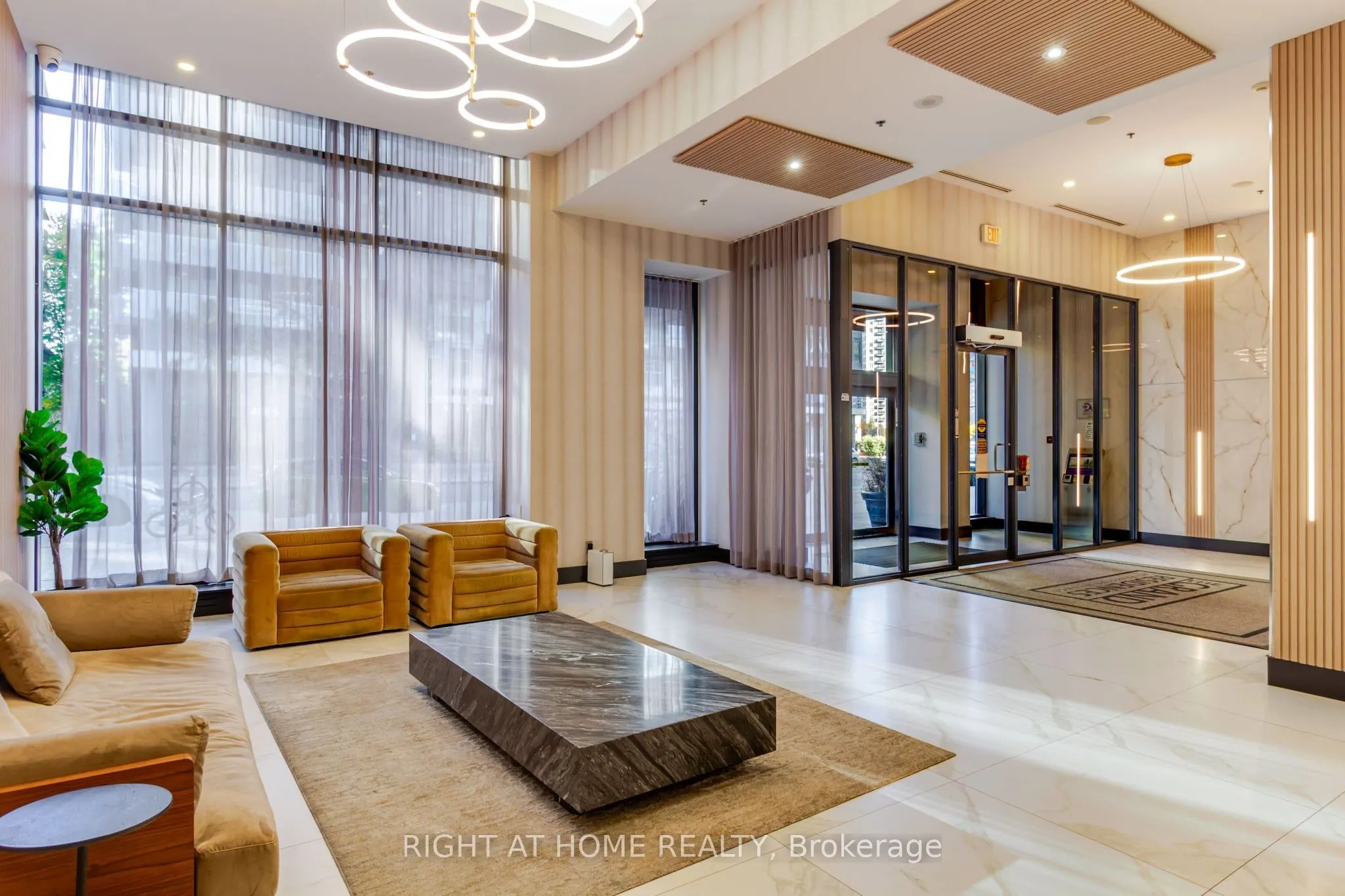 4070 Confederation Parkway #2102
