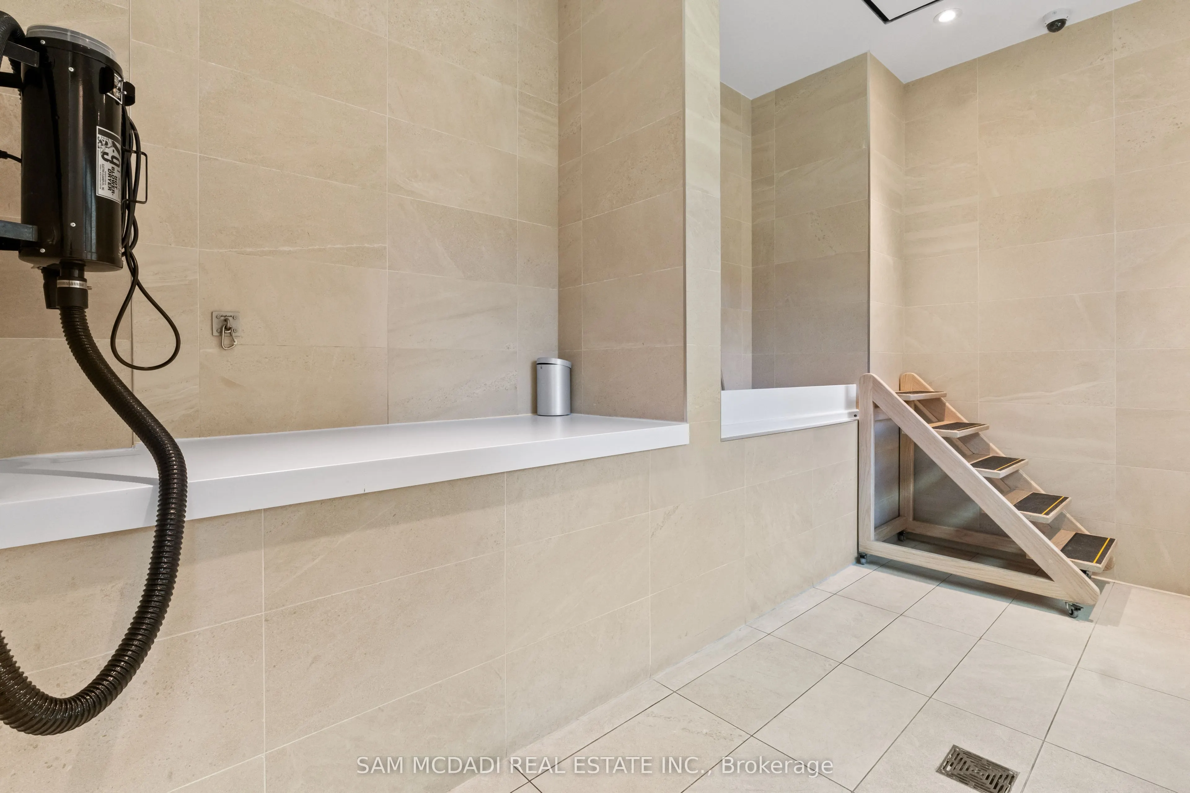 28 Ann Street #1315