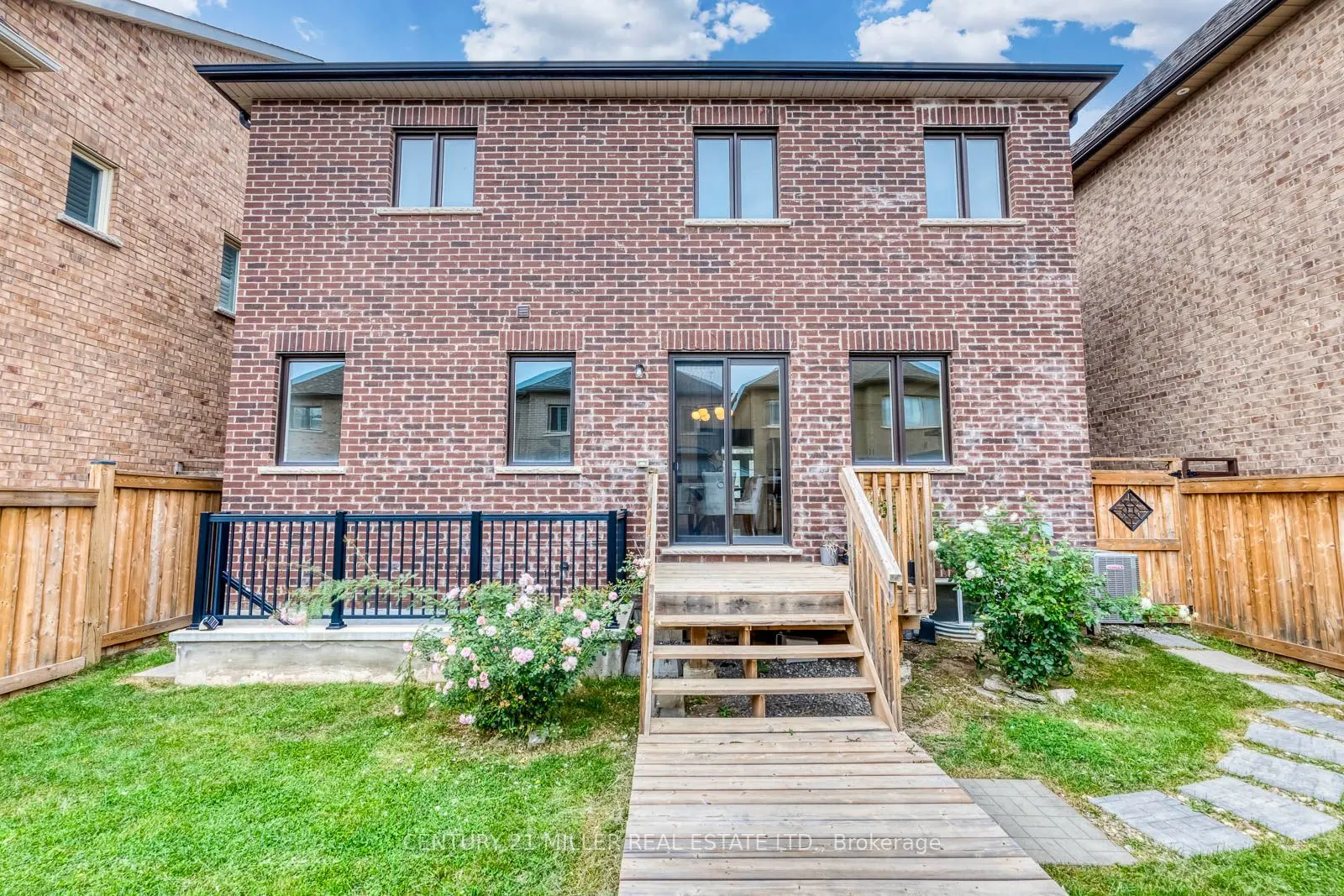 82 Merlin Street