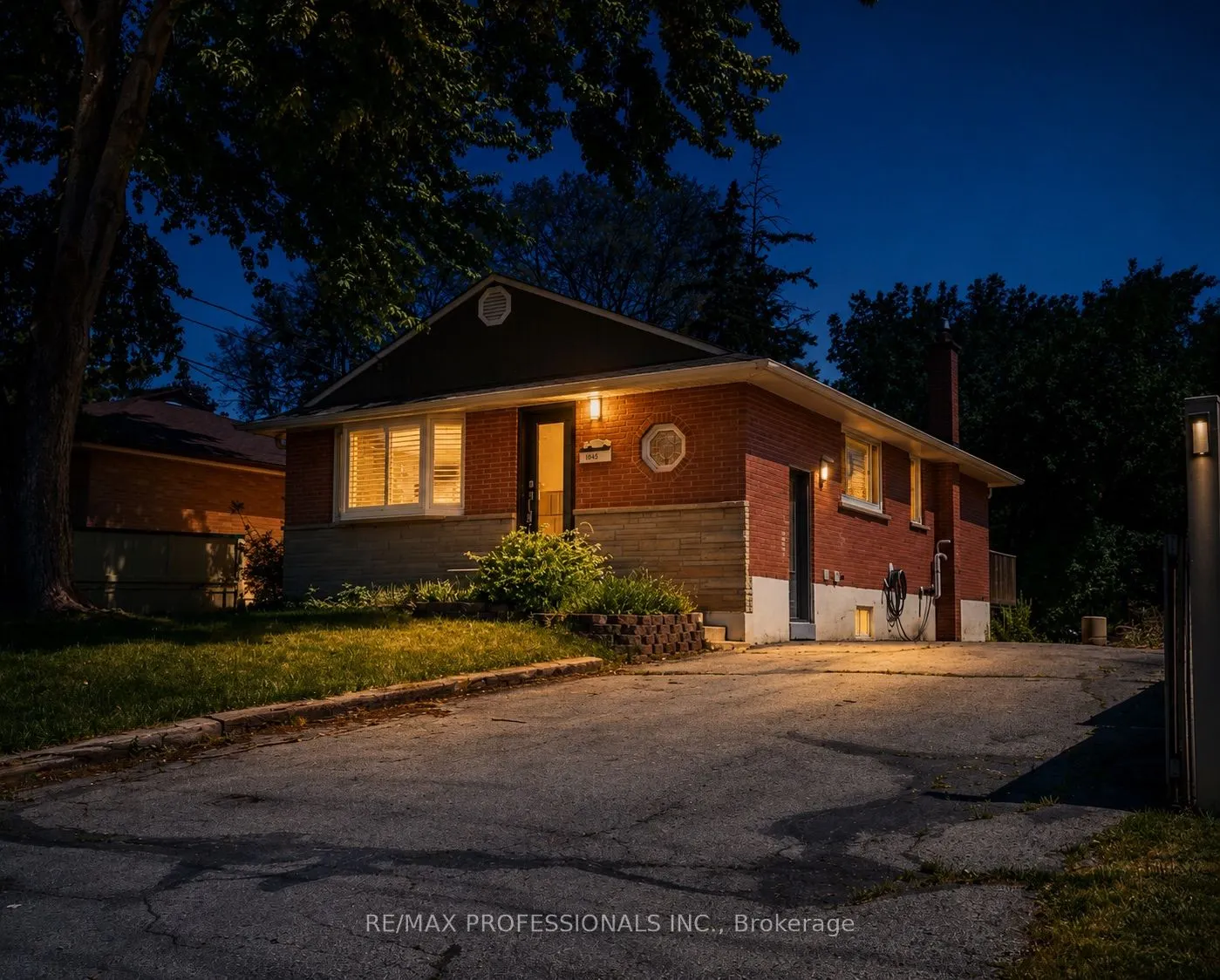 1327 Royal Drive #Bsmt