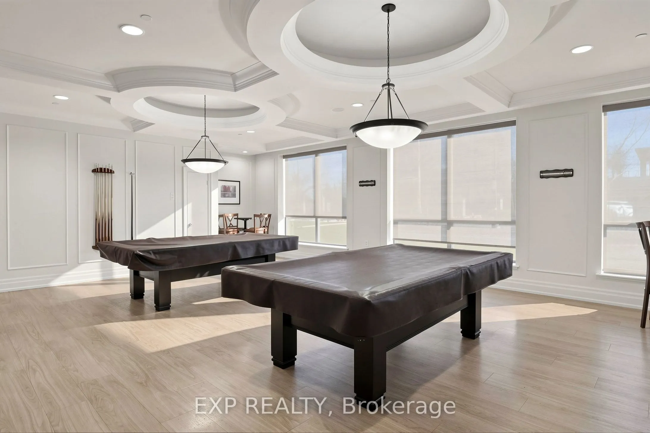5233 Dundas Street W ##1428