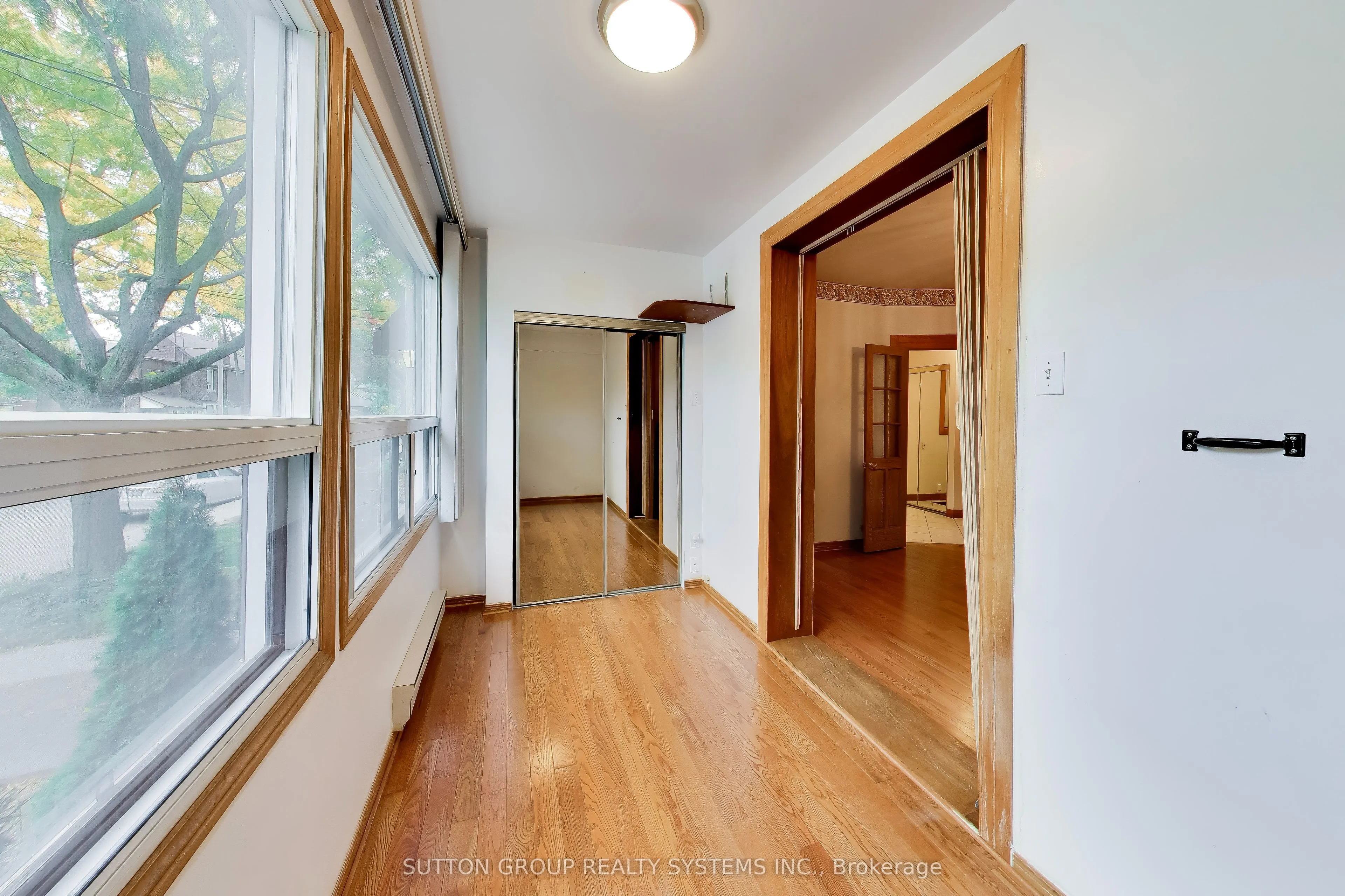 8 Alhambra Avenue