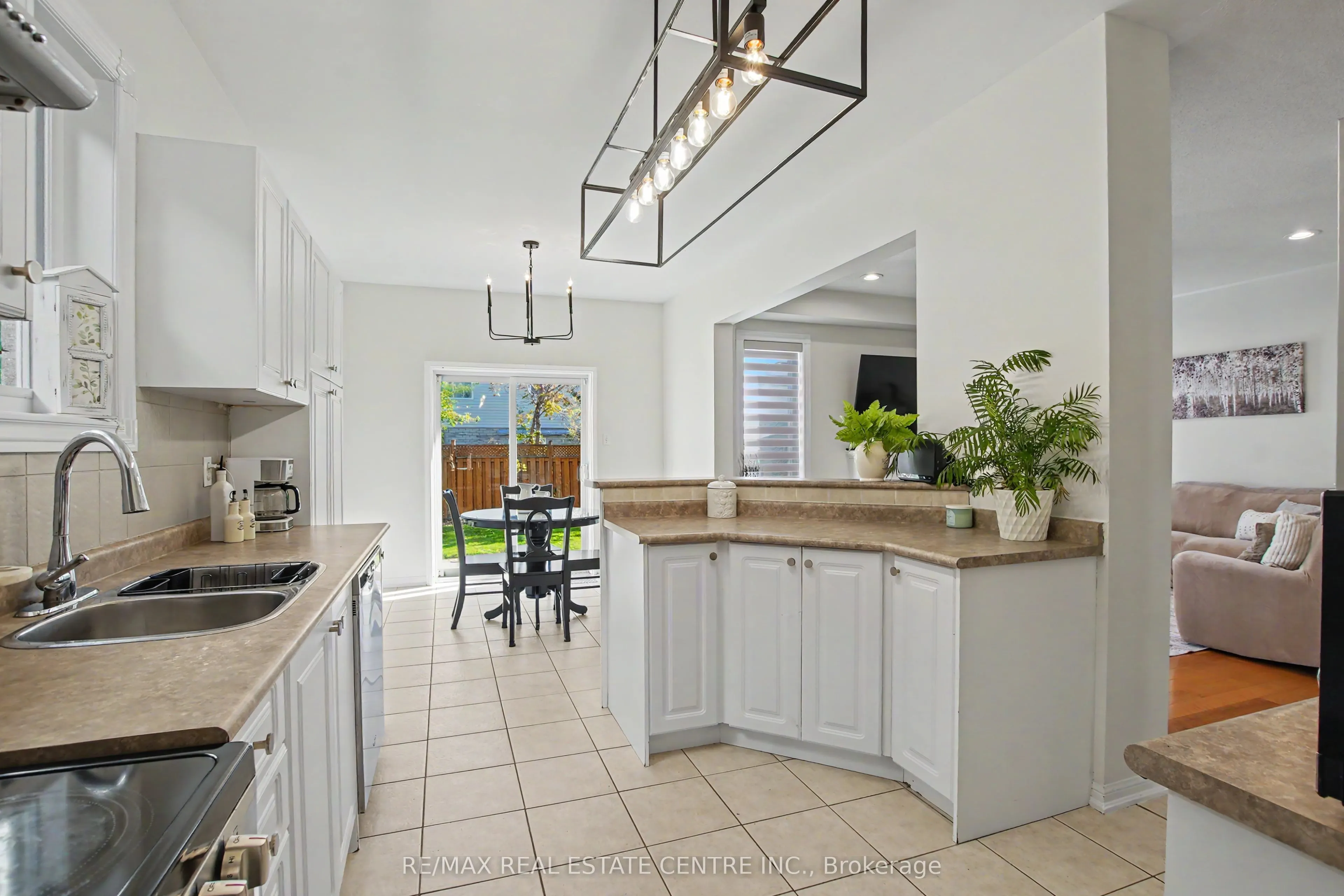 276 Sherwood Road