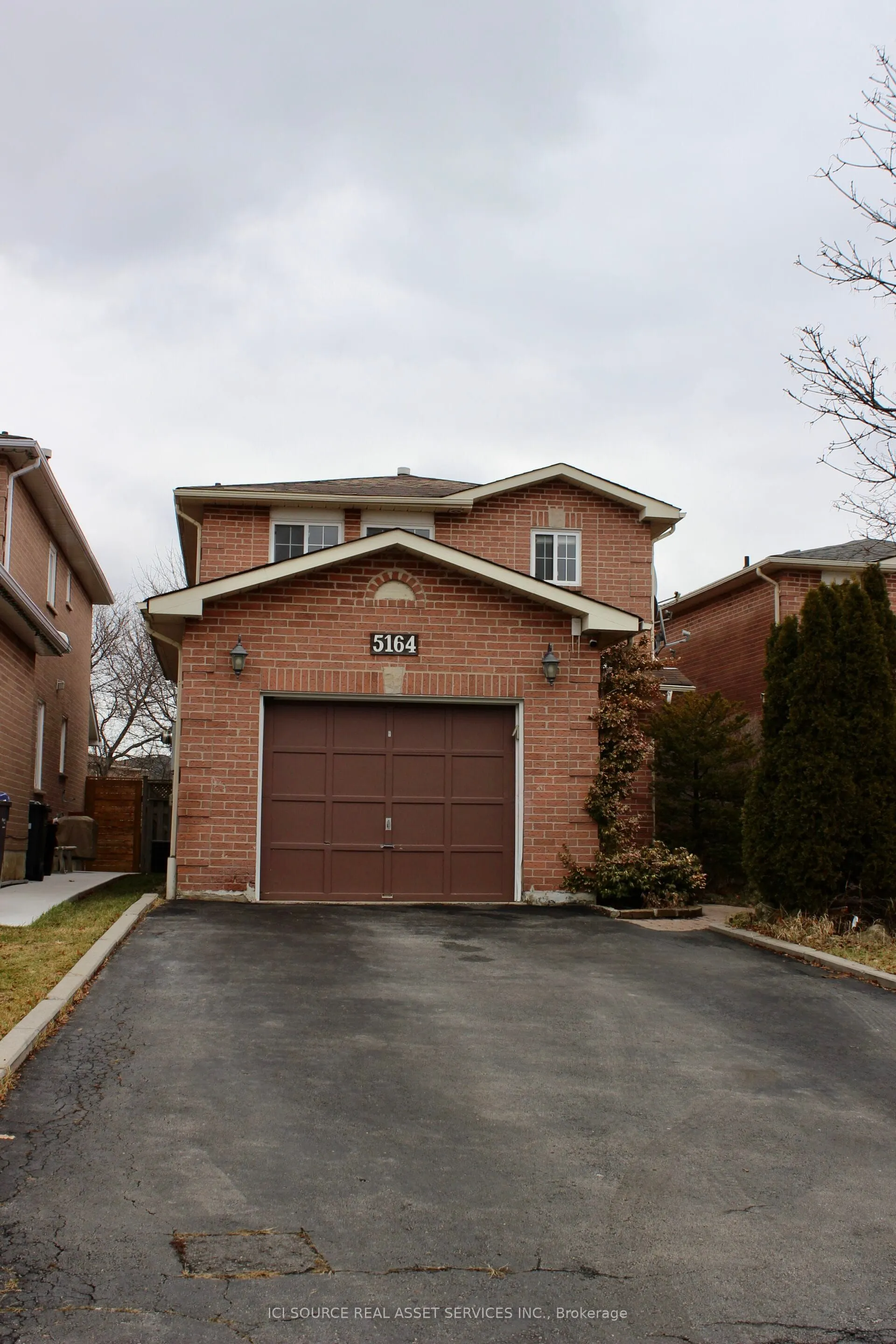 5164 Palomar Crescent #Upper