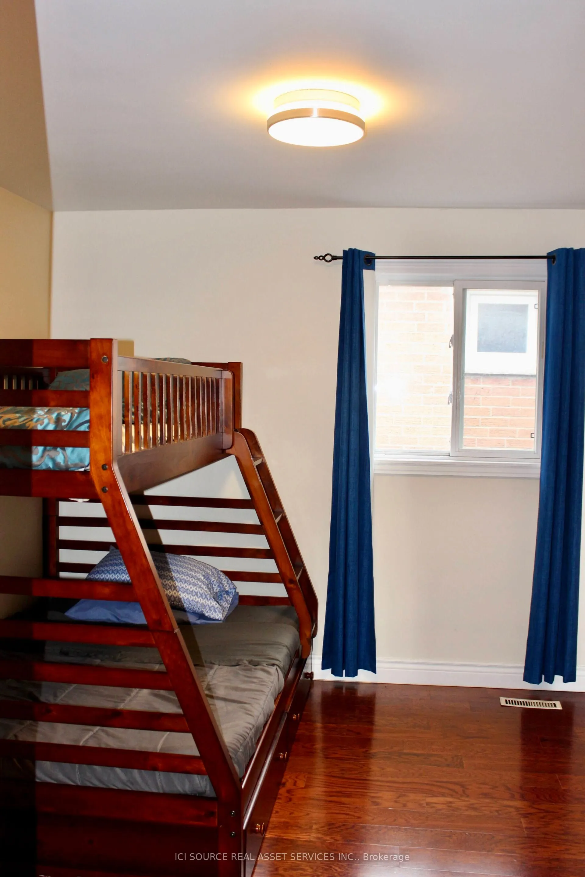5164 Palomar Crescent #Upper
