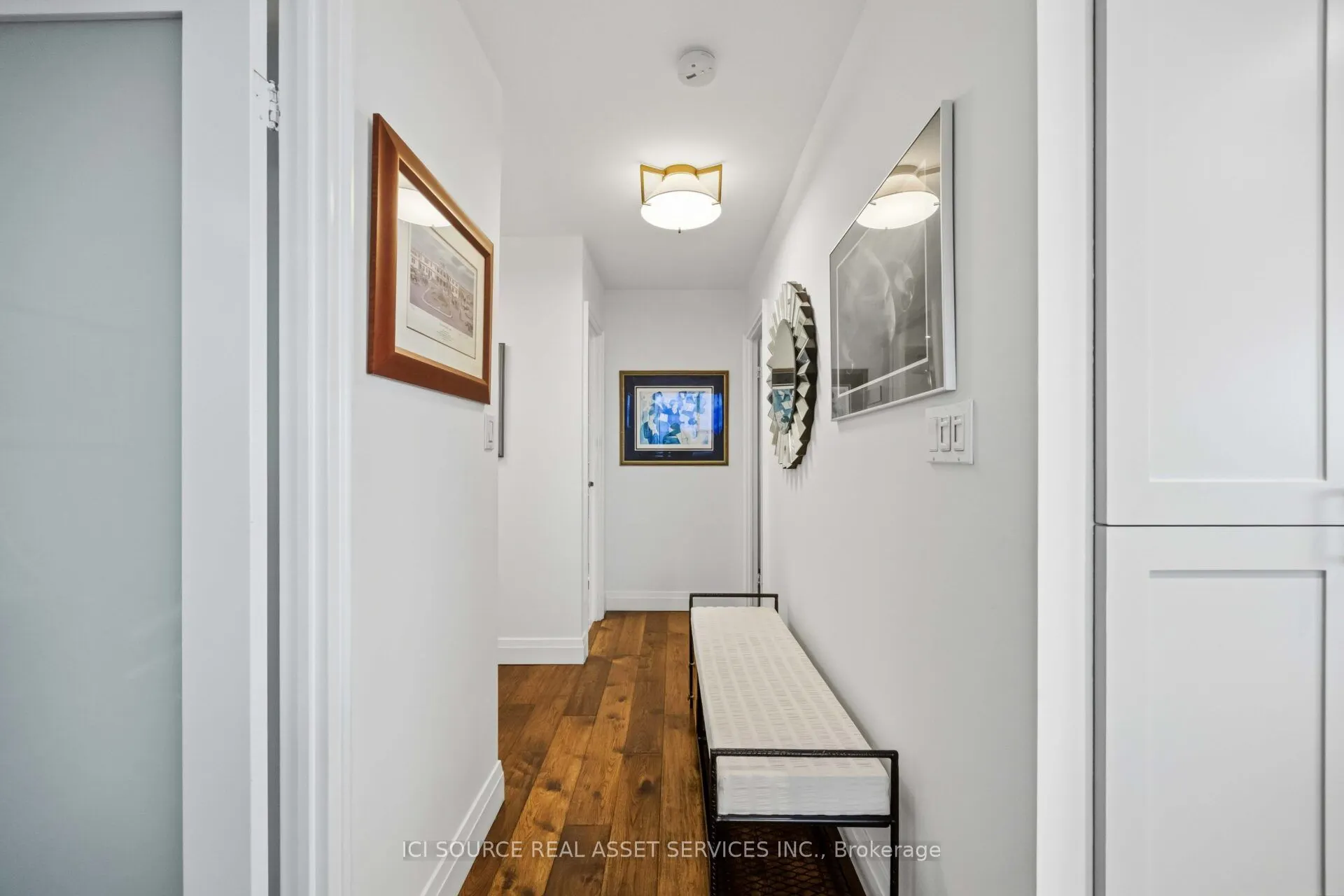 50 Quebec Avenue #1601