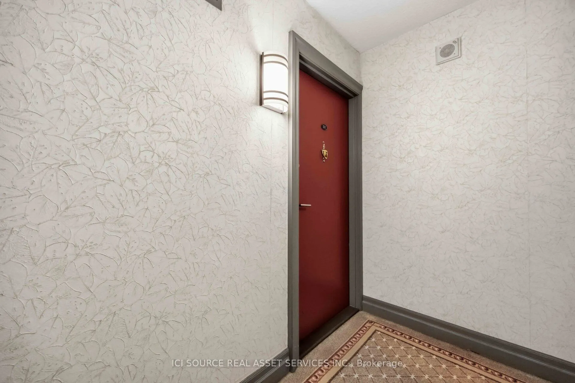 50 Quebec Avenue #1601