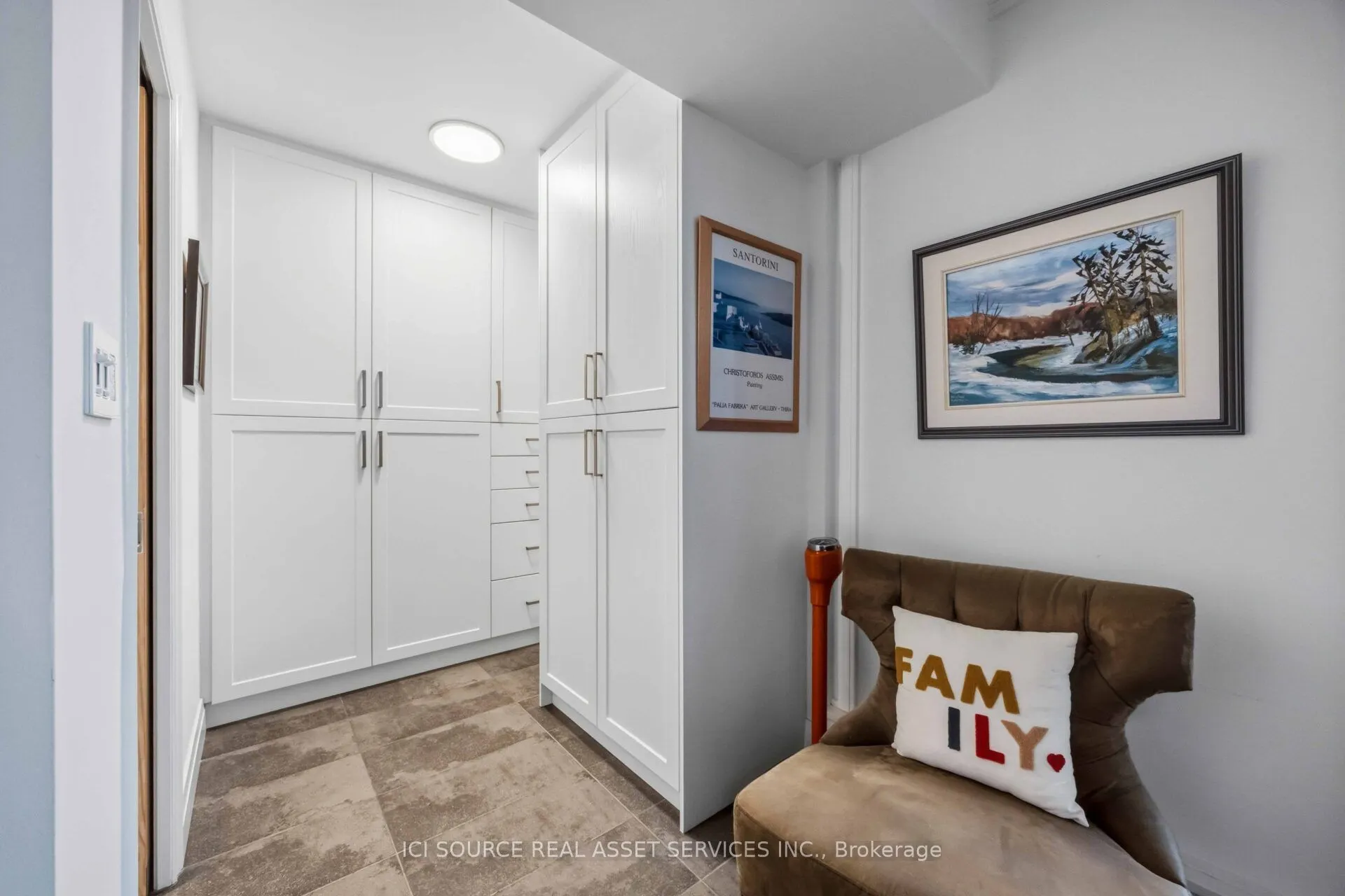 50 Quebec Avenue #1601