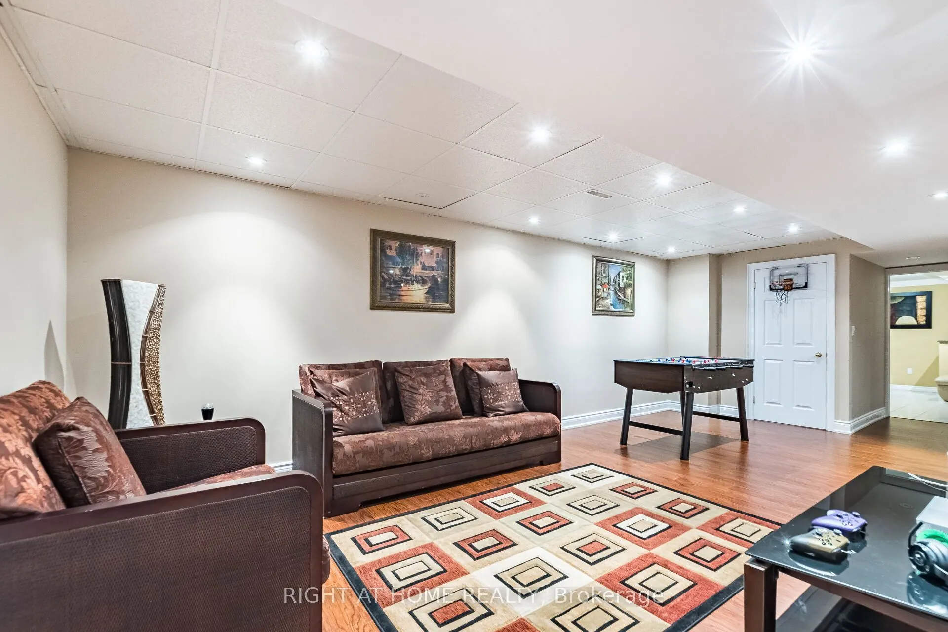 2029 Saint Andrew's Place