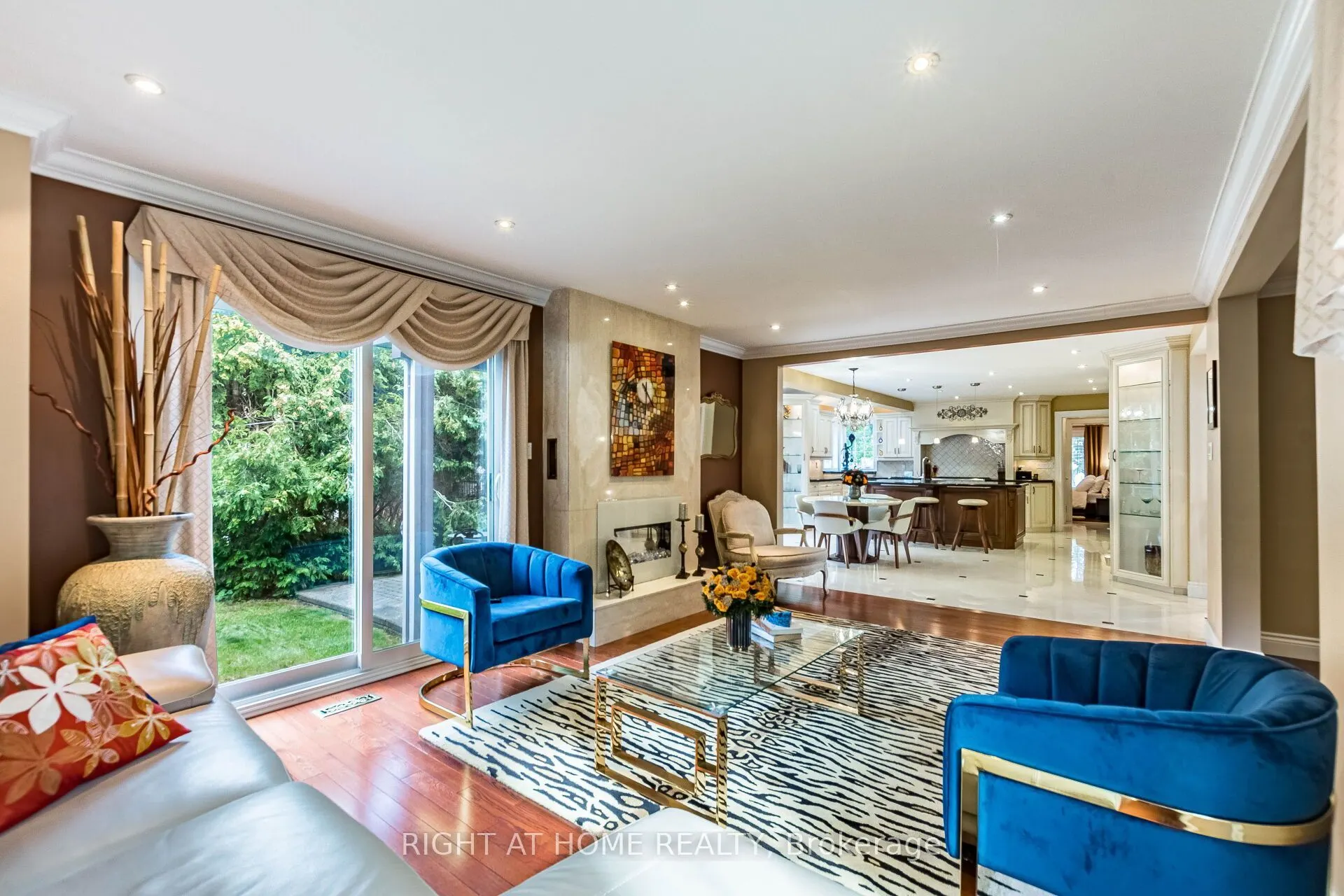2029 Saint Andrew's Place