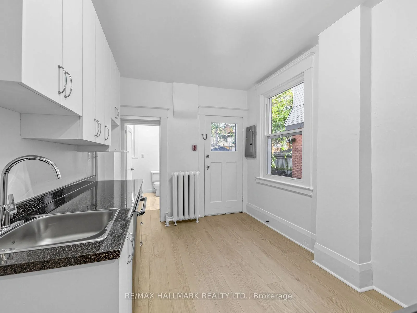 43 Highview Crescent #1