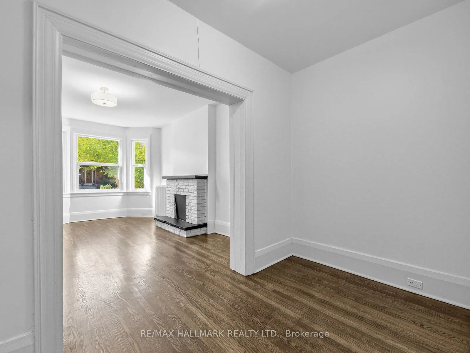 43 Highview Crescent #1