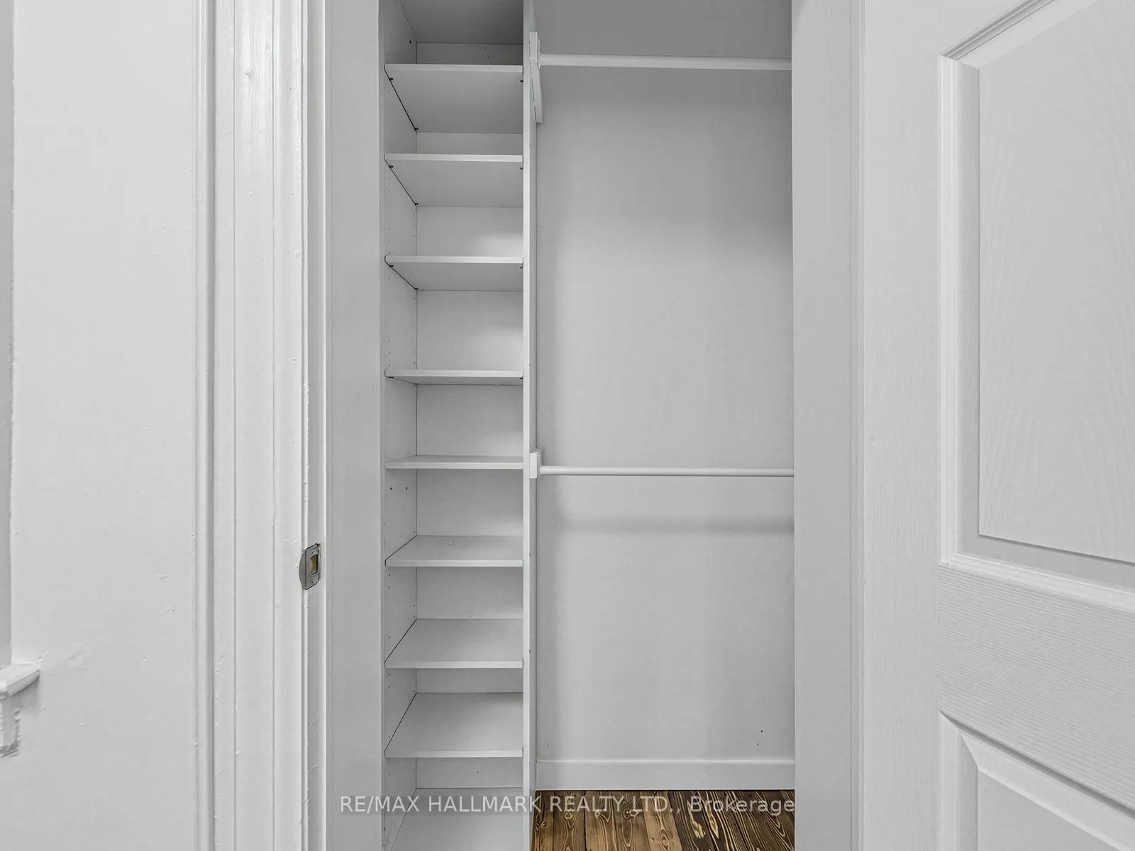 43 Highview Crescent #1