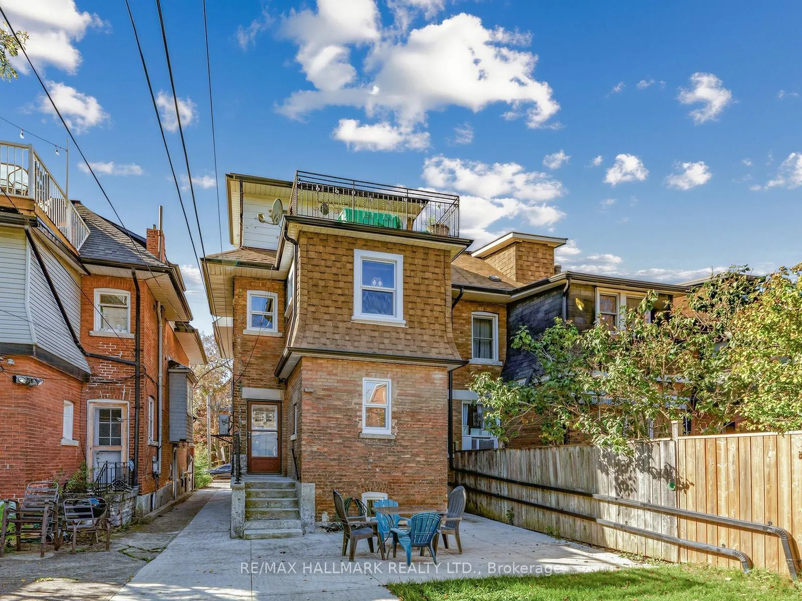 43 Highview Crescent #1