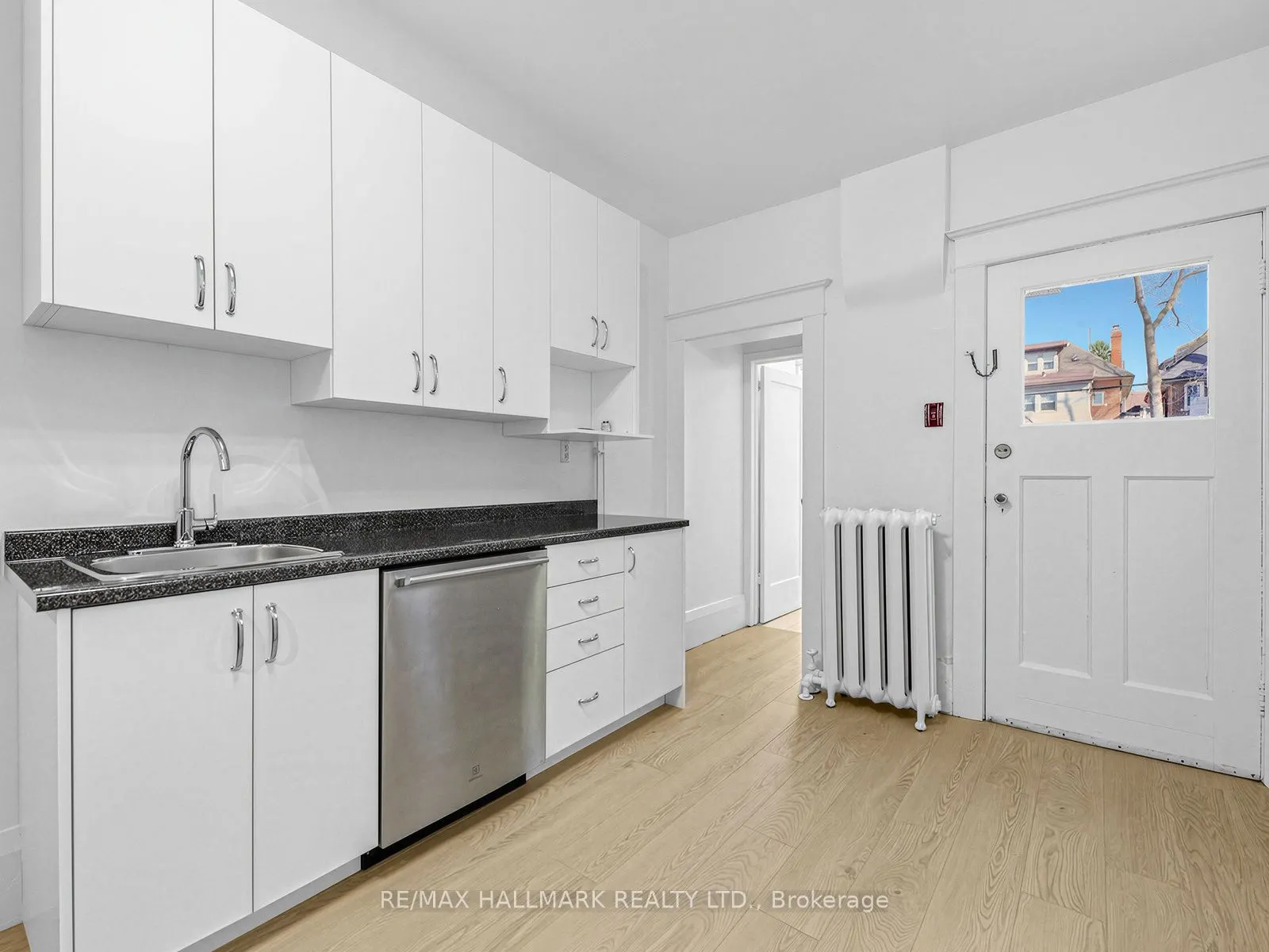 43 Highview Crescent #1