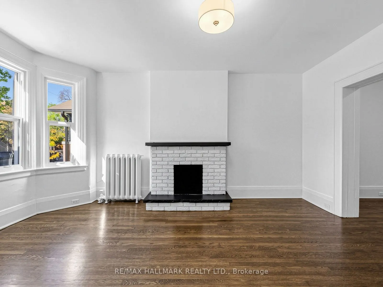 43 Highview Crescent #1