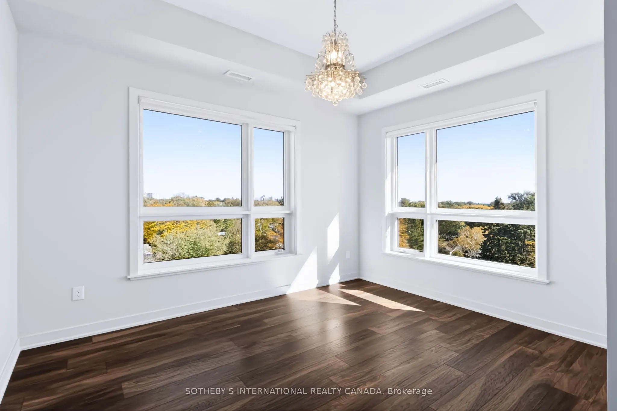 340 Plains Road E #608