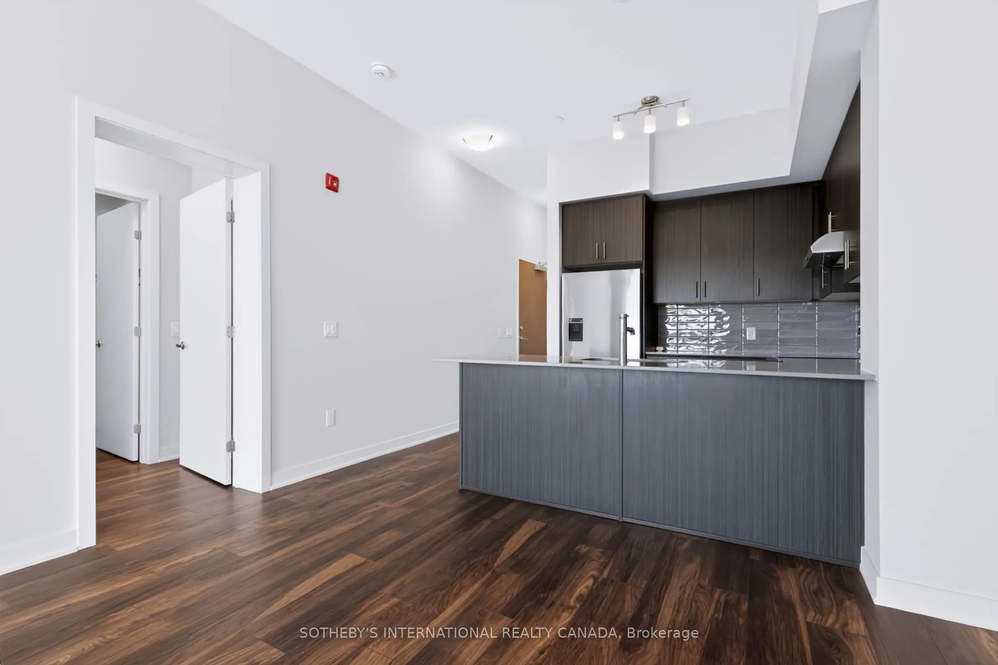 340 Plains Road E #608