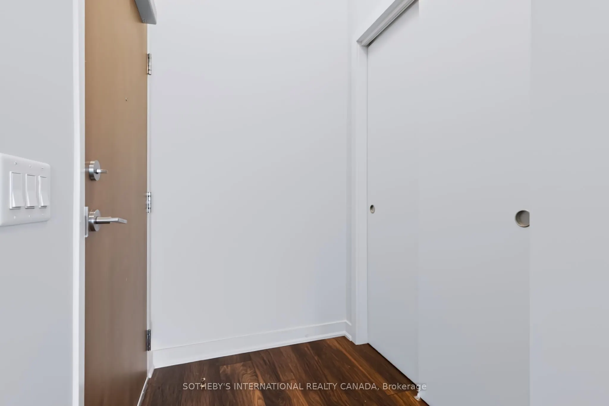 340 Plains Road E #608
