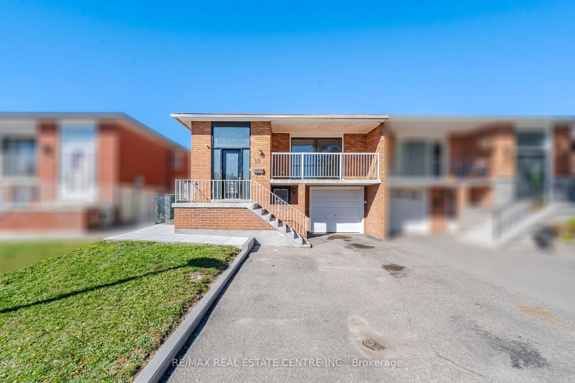 10 Major Oaks Drive