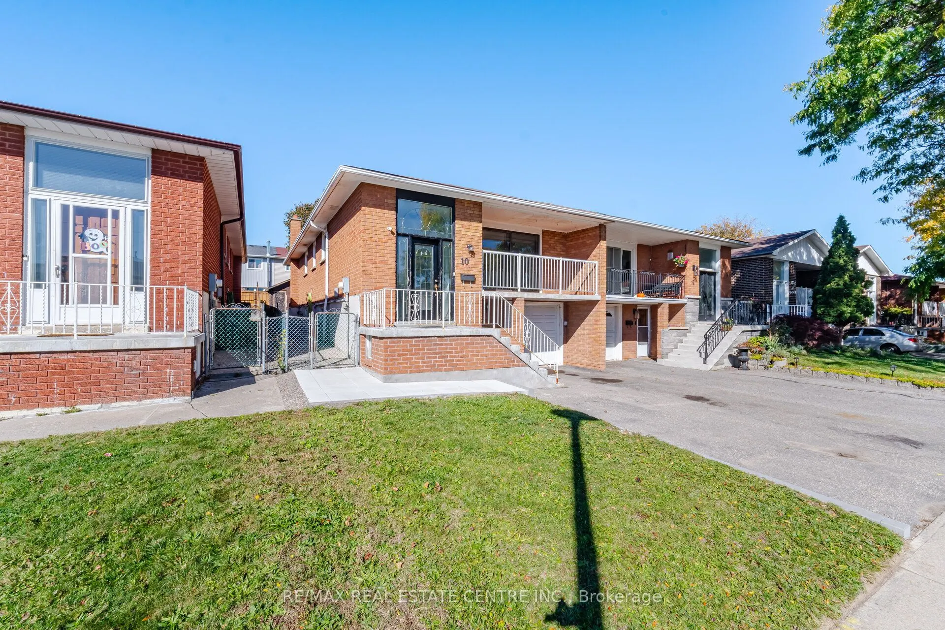 10 Major Oaks Drive