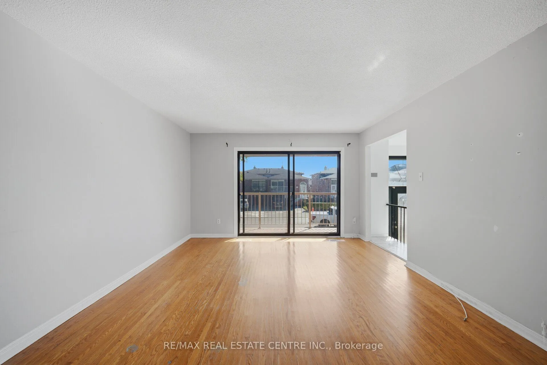 10 Major Oaks Drive