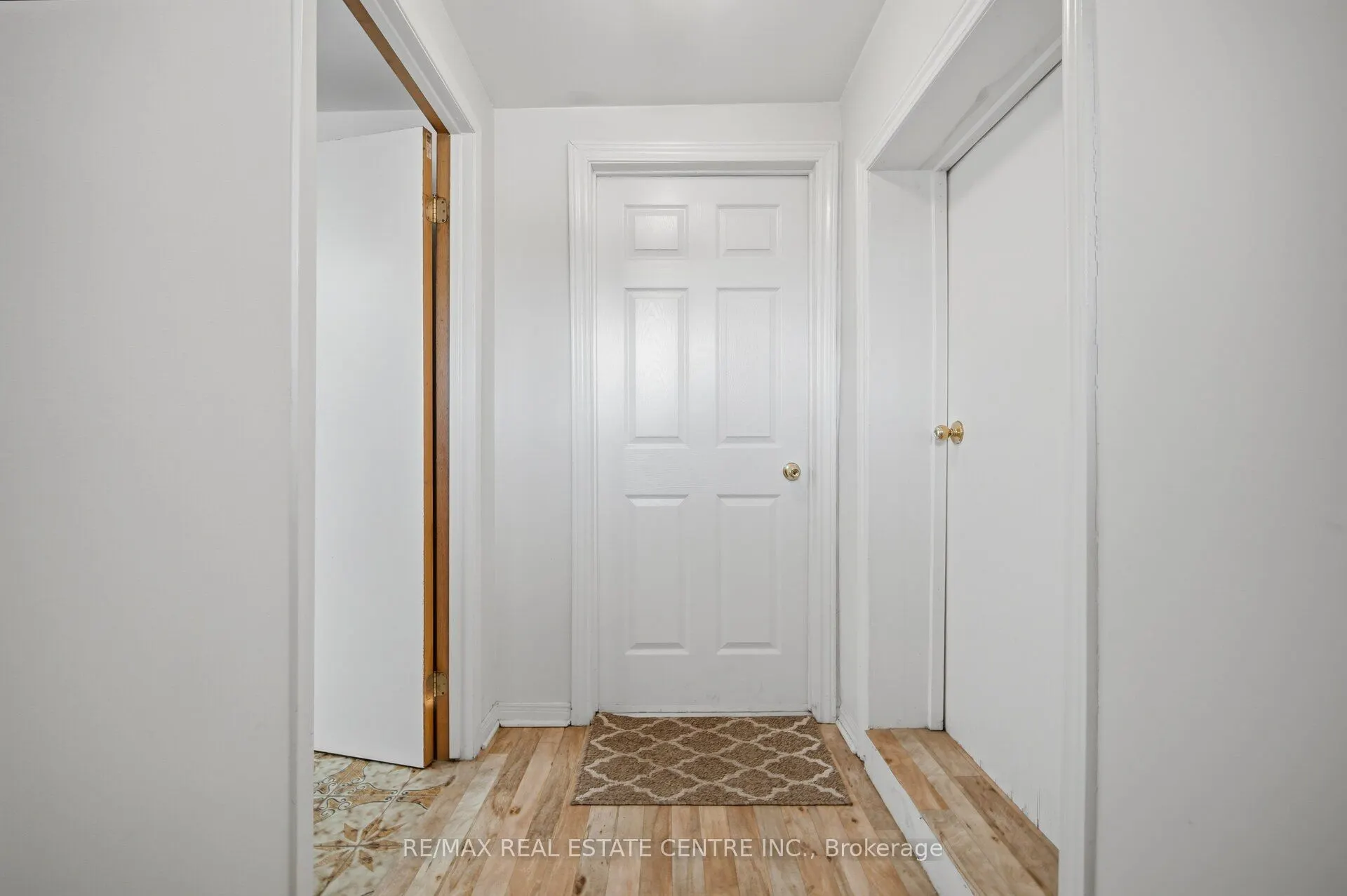 10 Major Oaks Drive