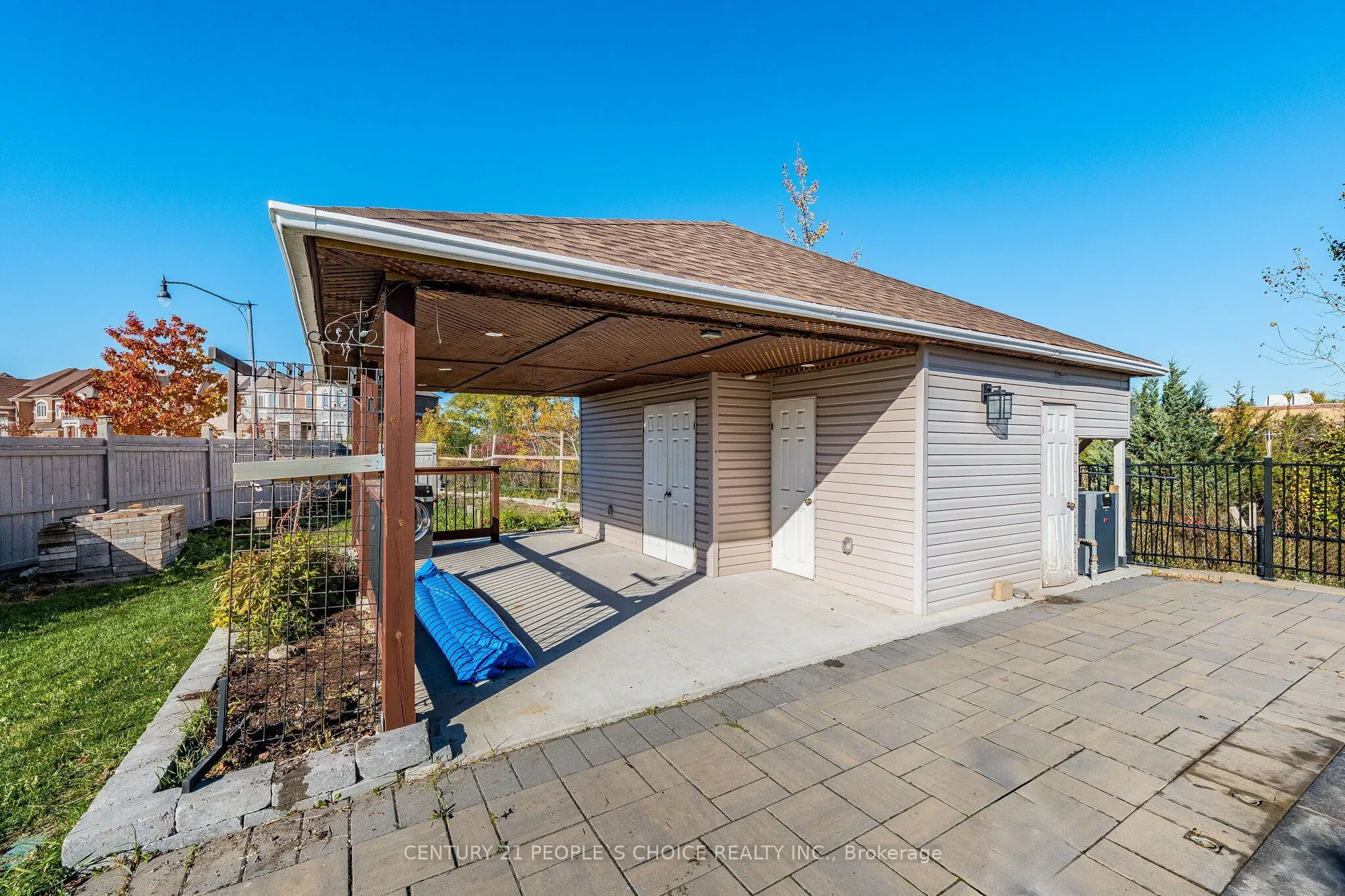 27 Leo Austin Road