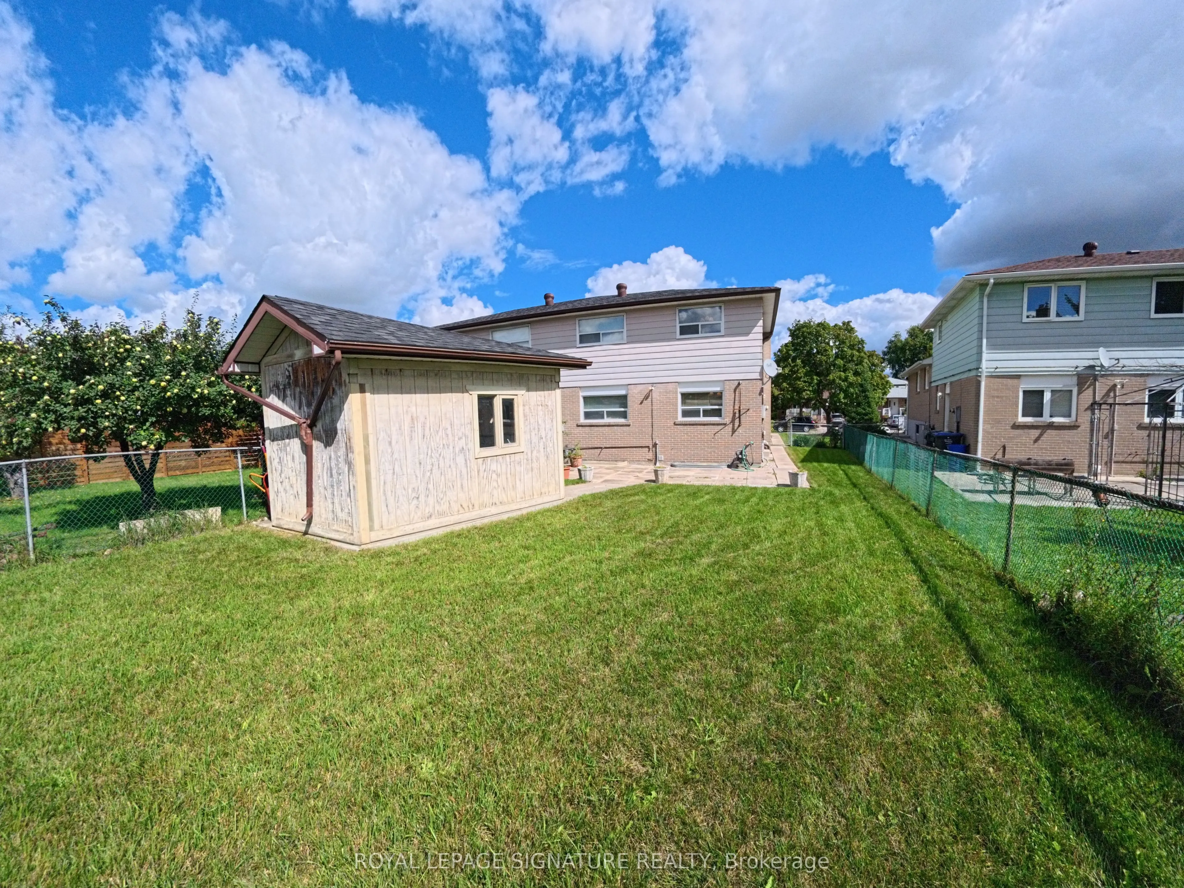 3612 Birchmeadow Crescent